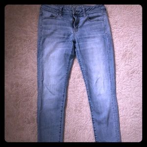 AE light blue jeans